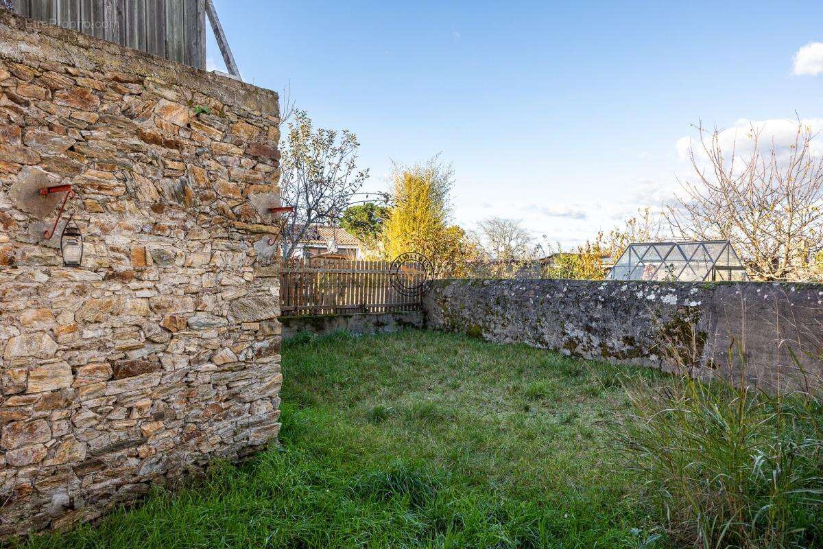 Maison à SAINT-JEAN-DE-BOISEAU