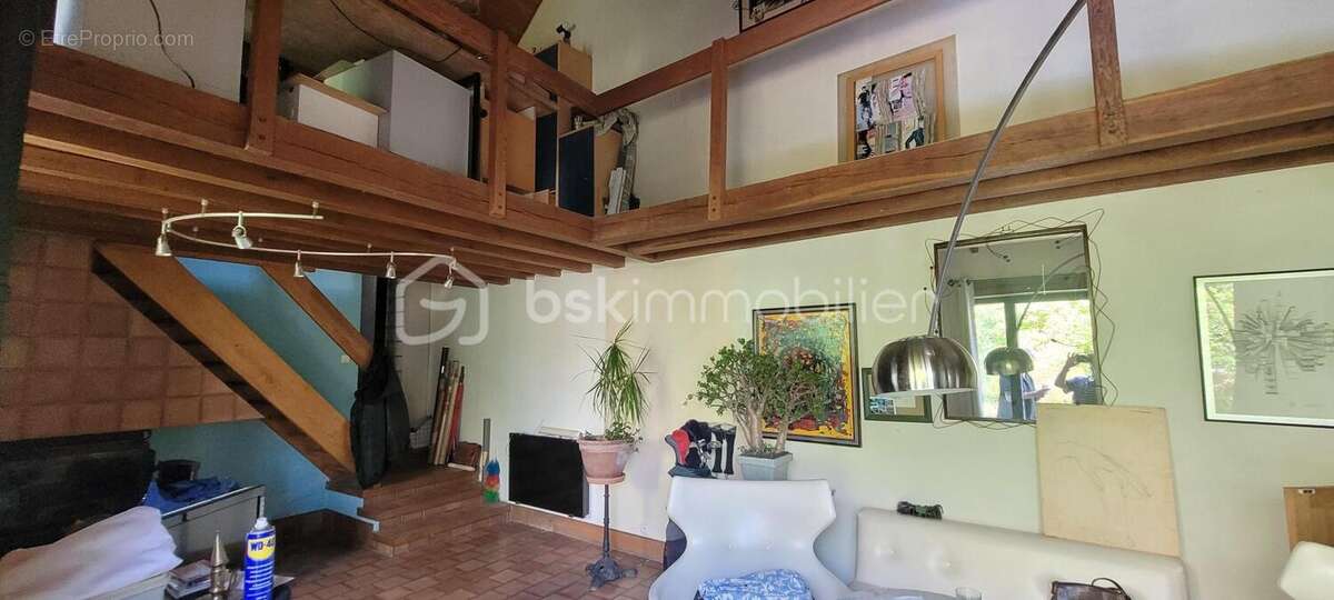 Maison en pierre 143 m² / 5 pieces - photo 12