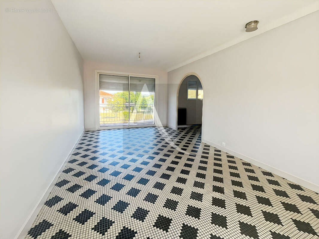 Maison à MONSEMPRON-LIBOS