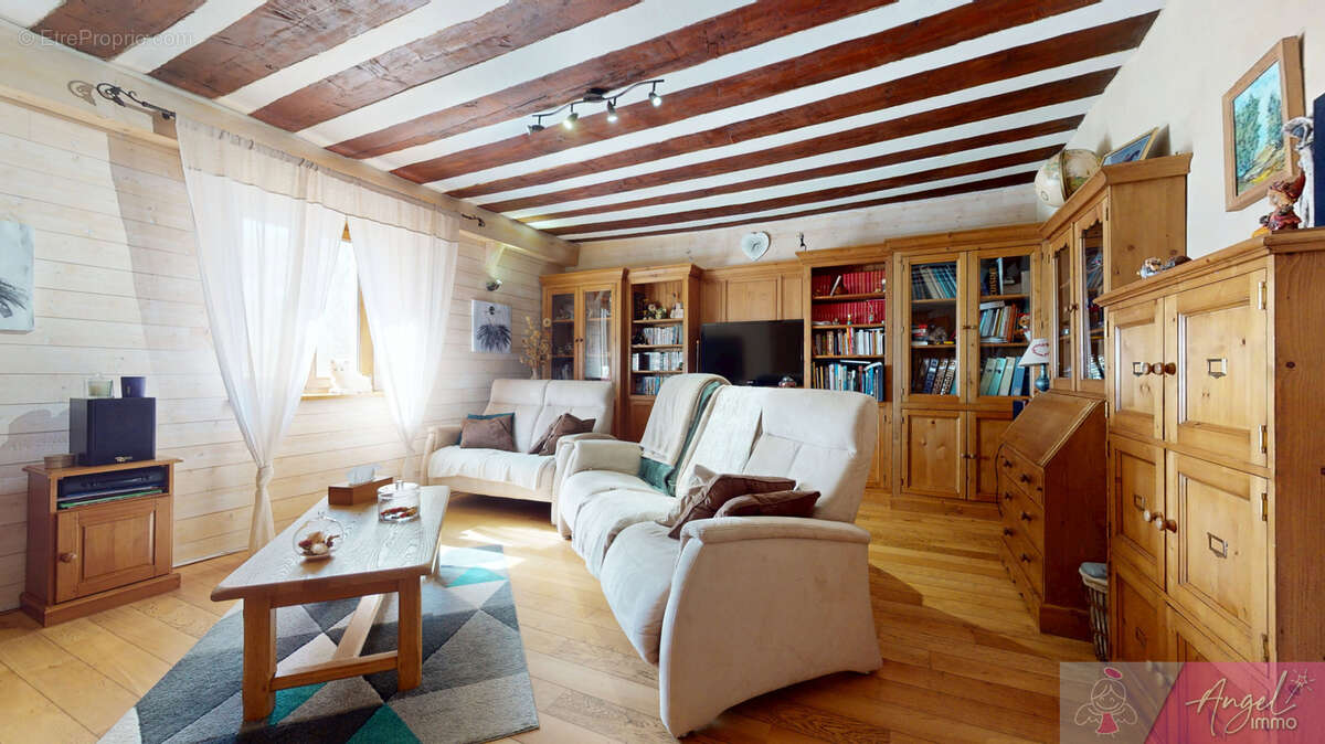 Maison en pierre de caractère 245 m2 5 chambres beaux volumes DPE C - photo 8