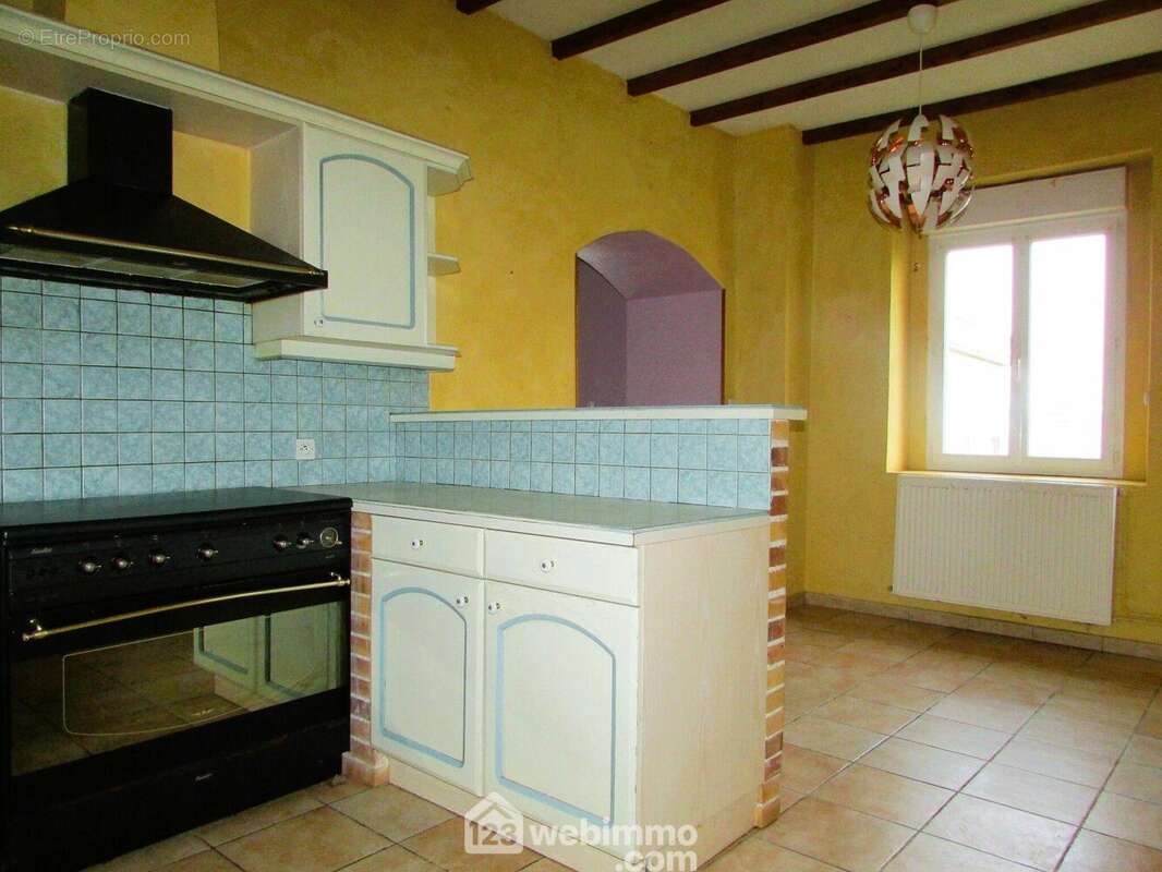 Maison 242 m² à Ceaux-En-Loudun  - photo 5