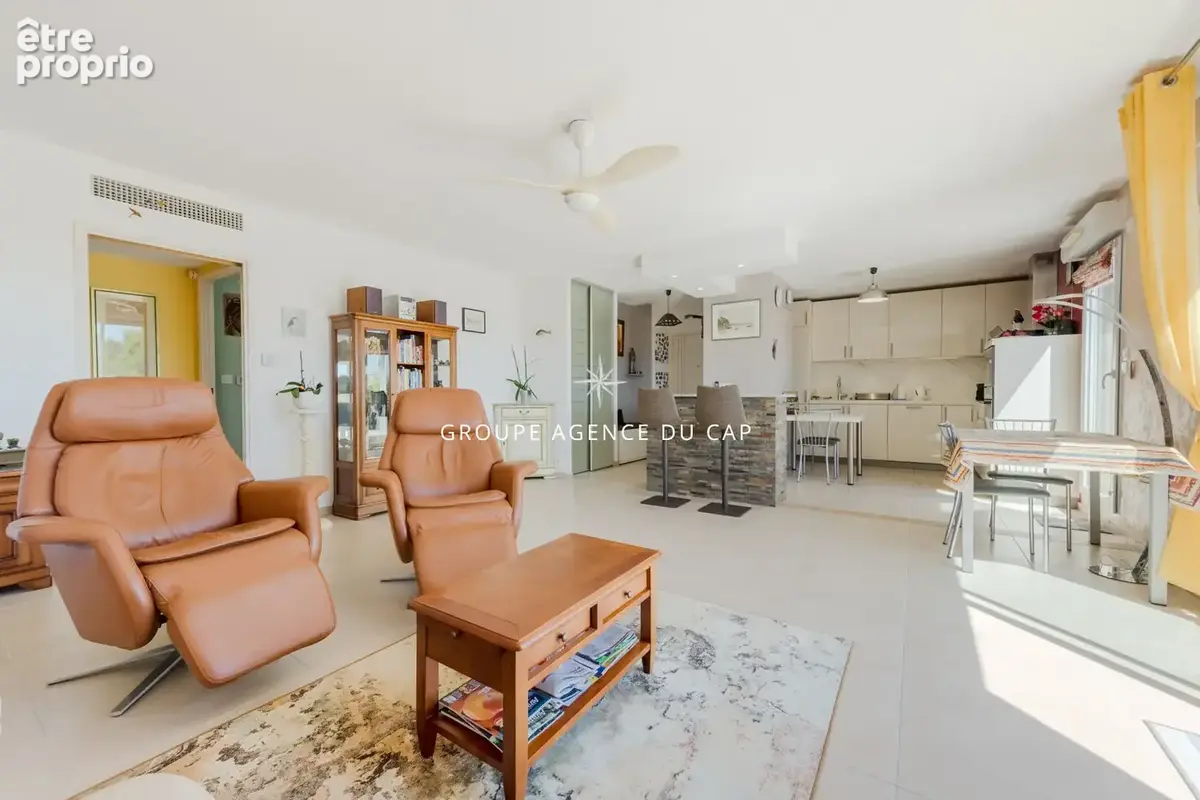 Appartement Saint Raphael 4 pièce(s) 90 m2 - photo 11