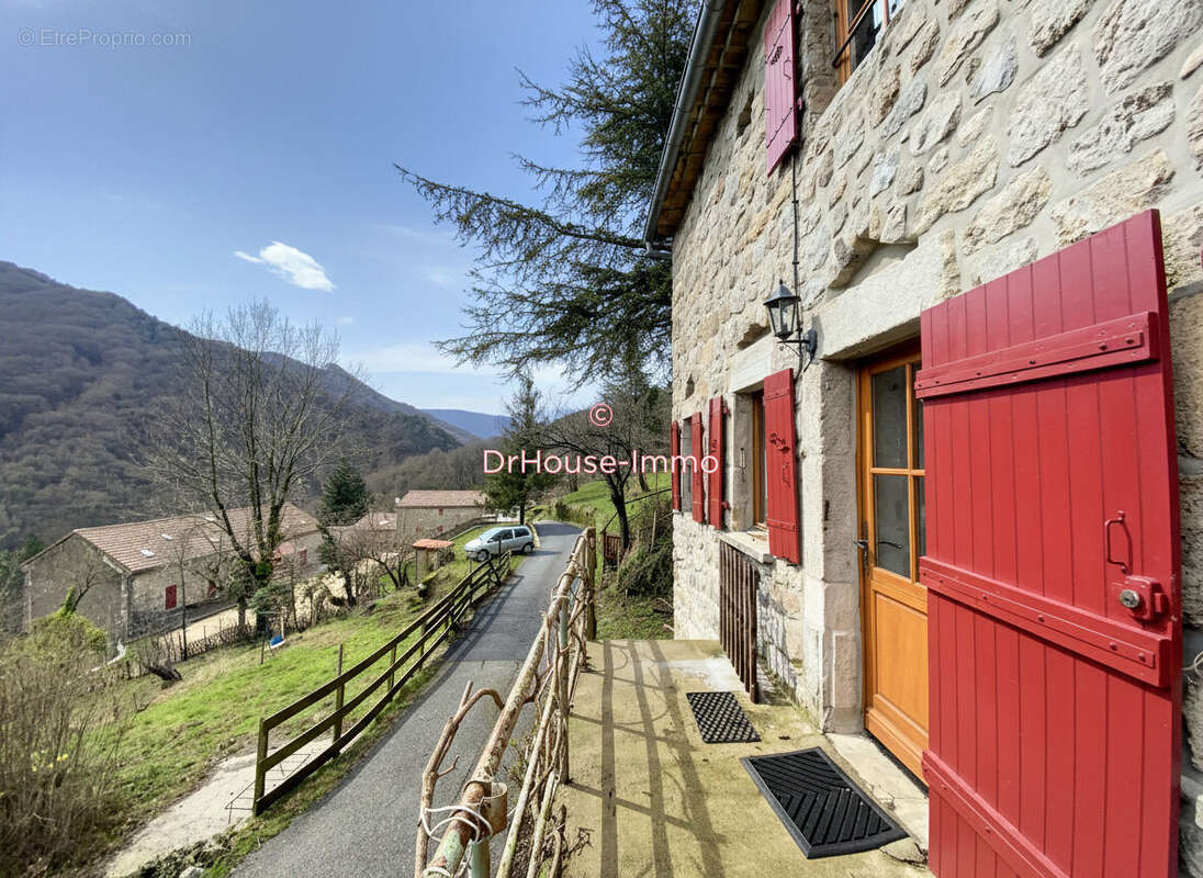 Maison 68 m² à Pereyres  - photo 56