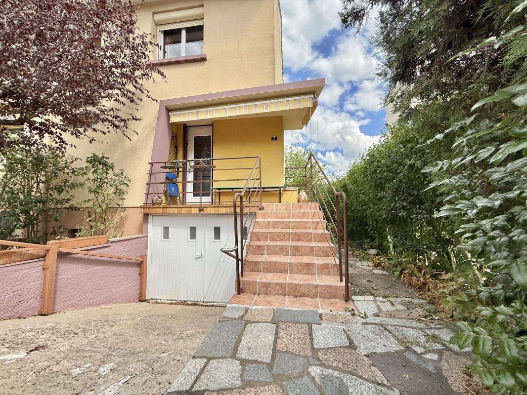 A vendre, Dijon, maison 3 chambres, sous-sol, terrain - photo 3