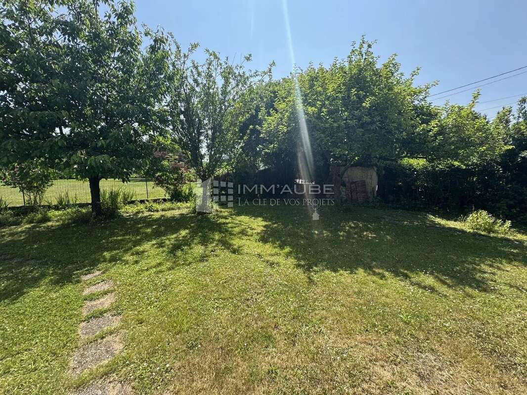 Maison à NOGENT-SUR-SEINE