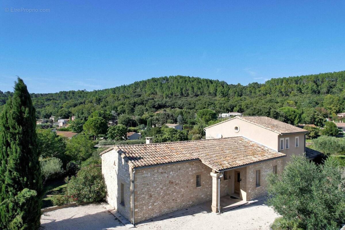 Maison à UZES