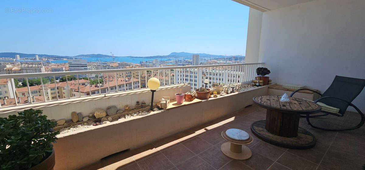 Appartement à TOULON