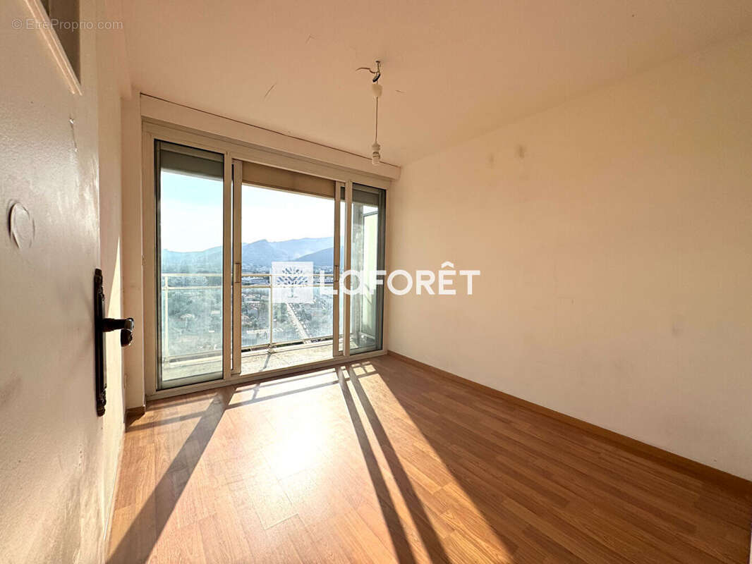 Appartement à MARSEILLE-9E