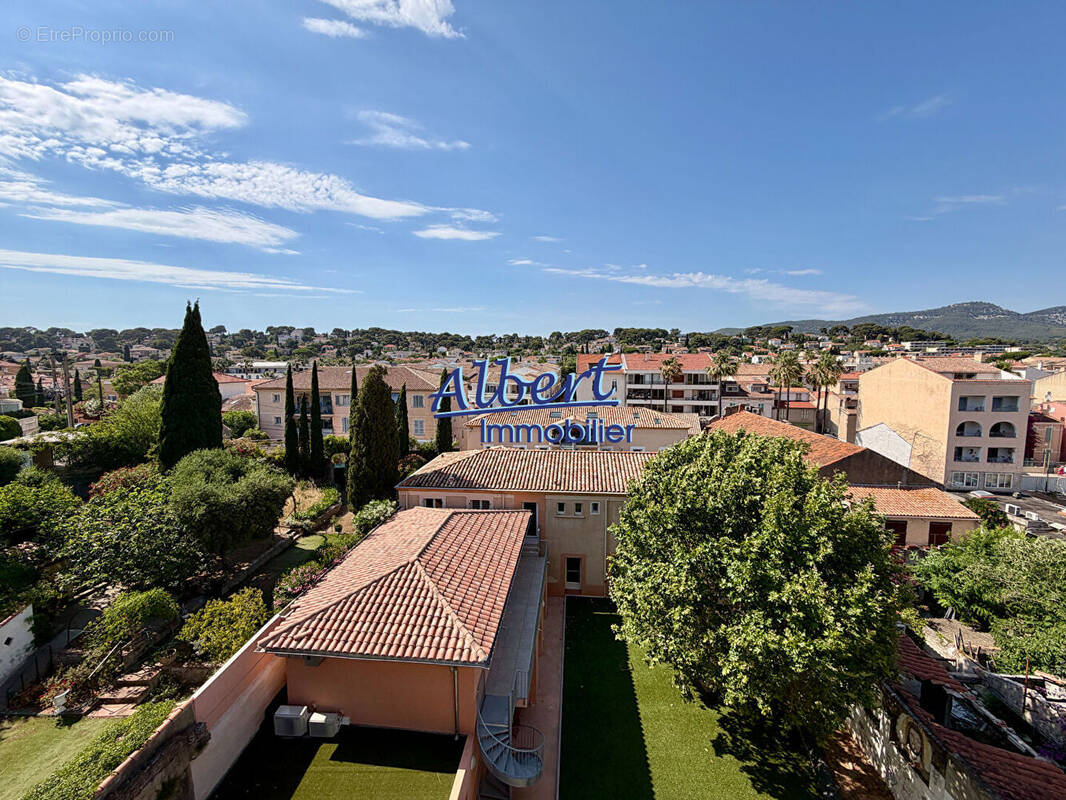 Appartement à SANARY-SUR-MER