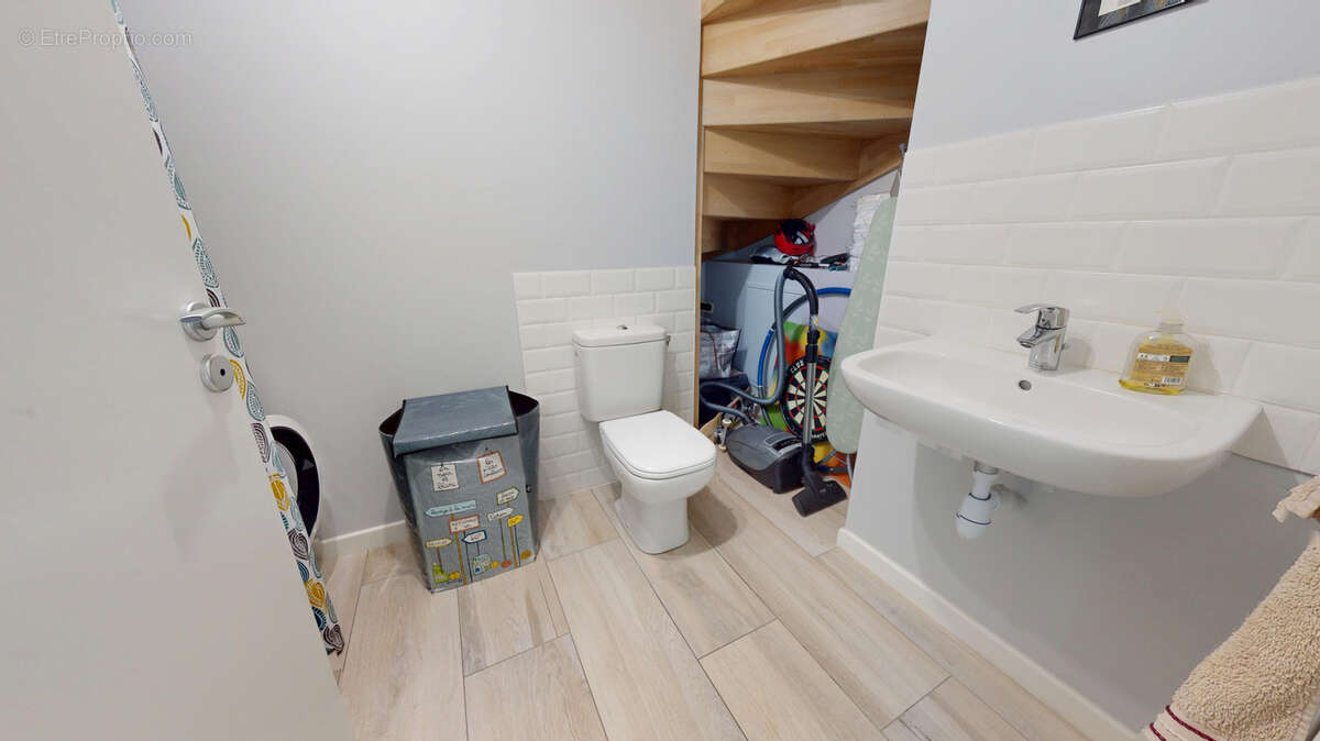 Appartement à HAUTEVILLE-LES-DIJON
