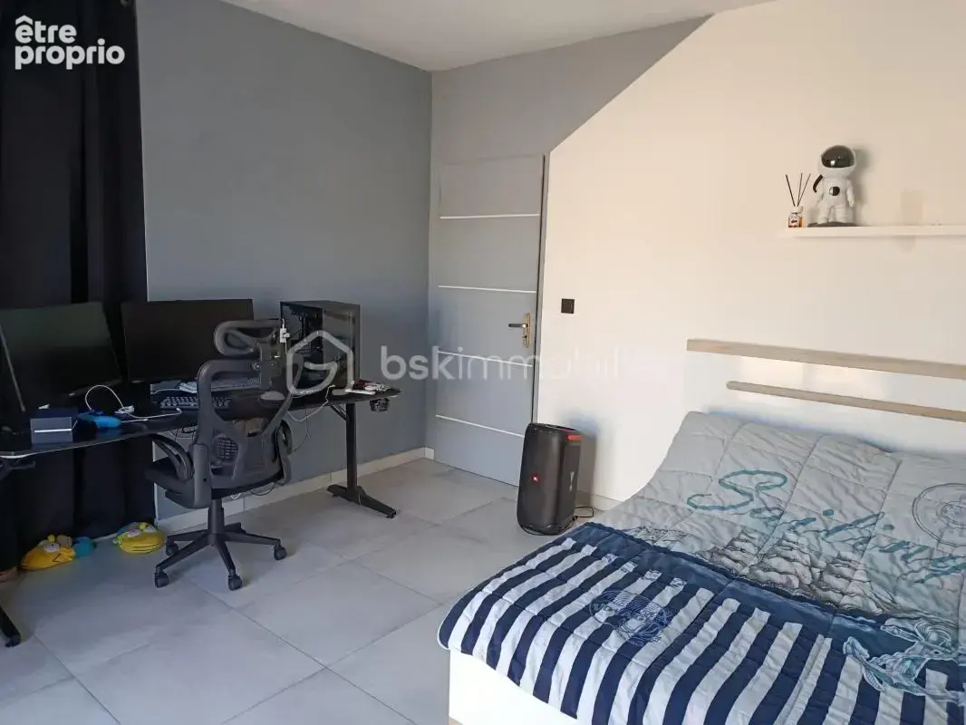 Nouveauté , Maison 4 pièces154 m2 - photo 6