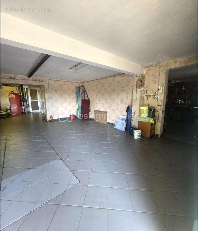 Maison à DONZERE