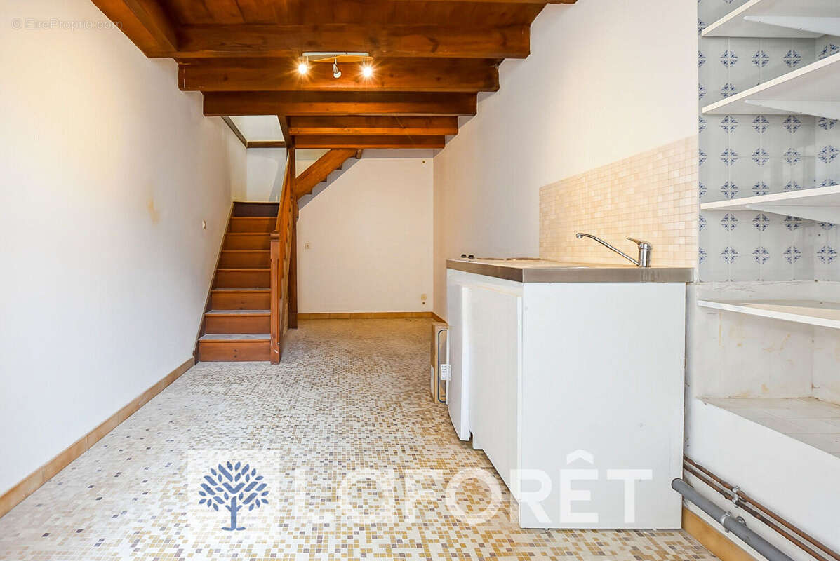 Maison à CHAMPAGNOLLES