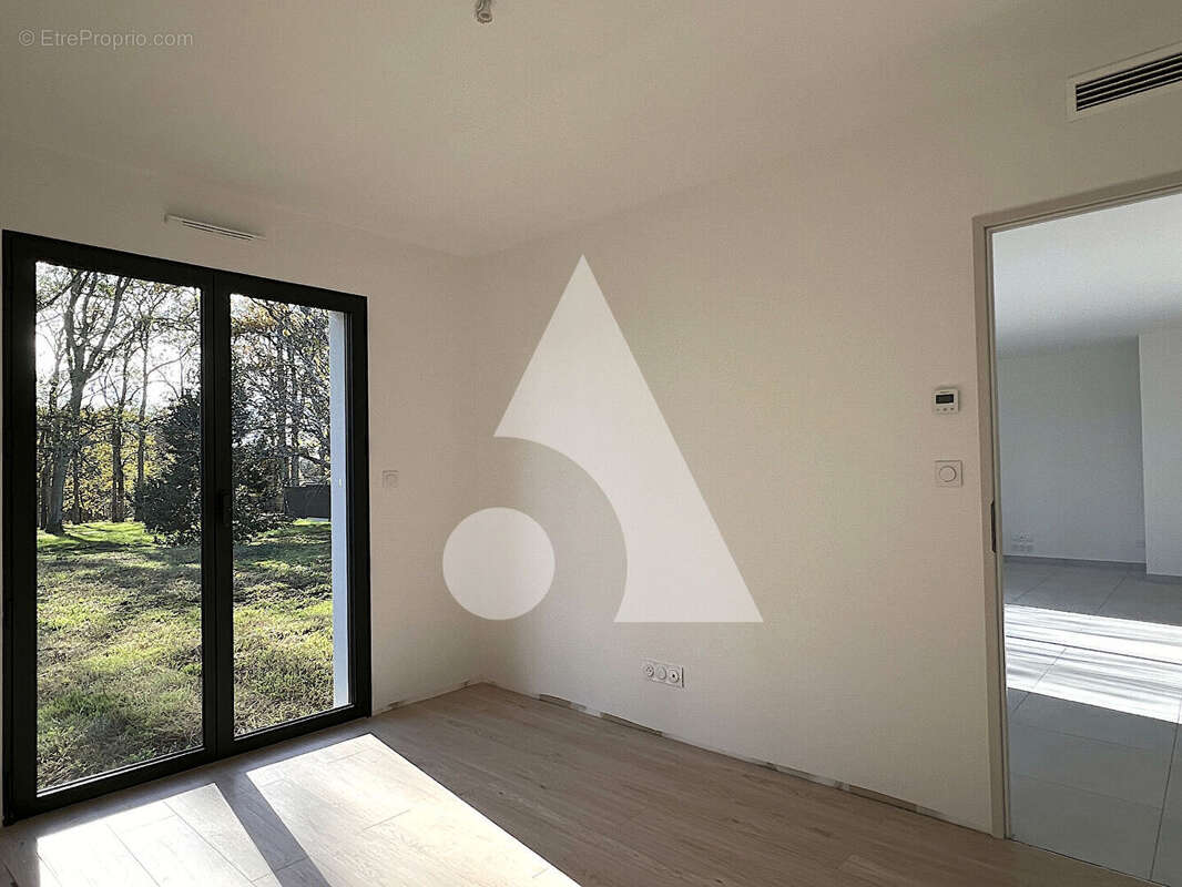 Maison à SAINT-DENIS-DE-PILE