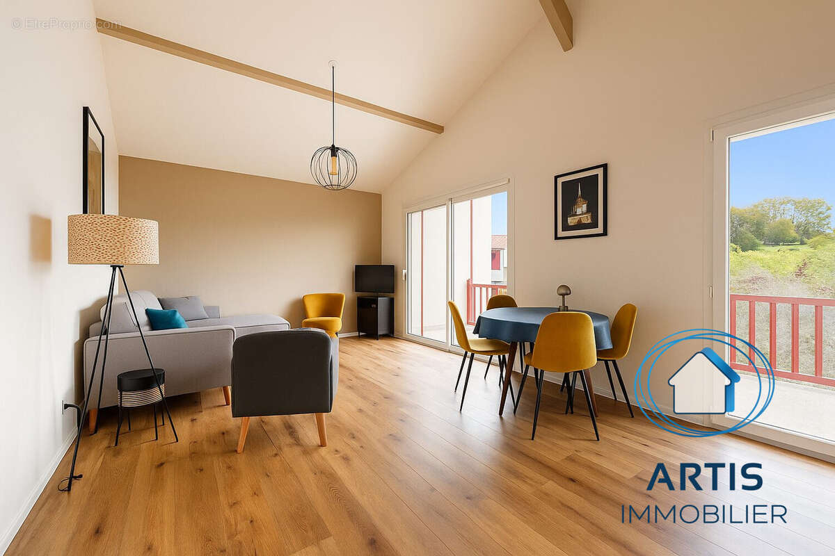 Appartement à SAINT-PEE-SUR-NIVELLE