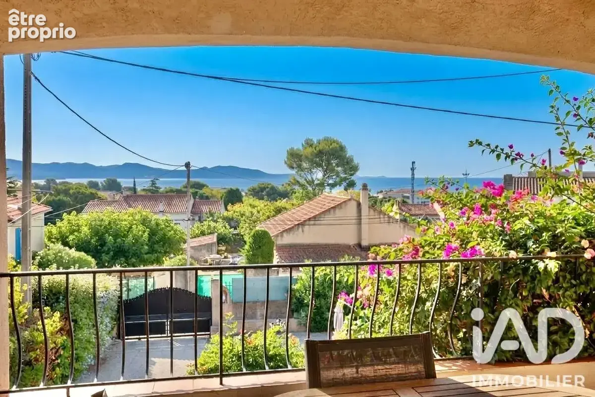 Photo 1 - Maison à LA CIOTAT