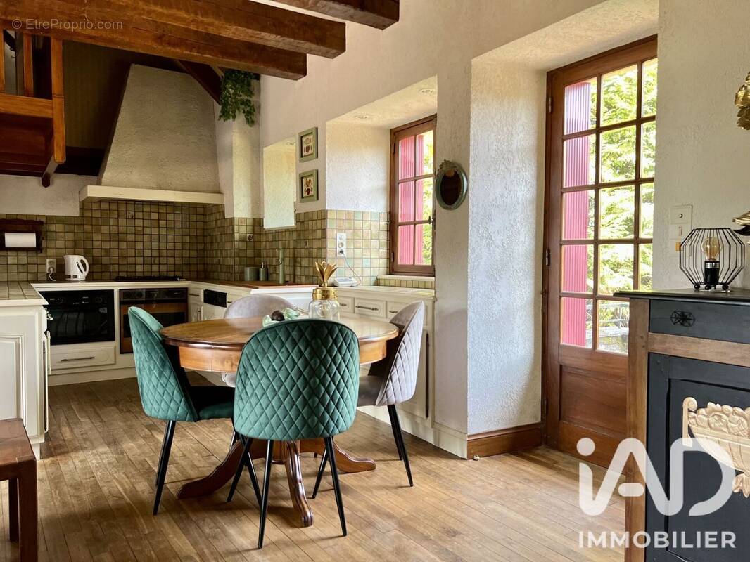 Photo 1 - Maison à LUBERSAC