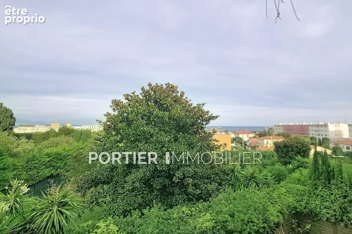 Appartement 1 pièce 30 m² à vendre à Antibes (06600) - photo 6