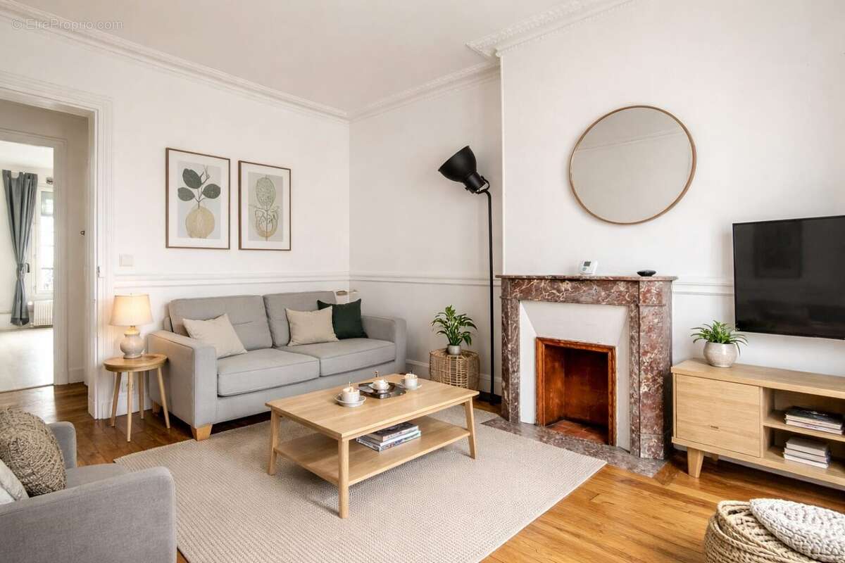 Appartement à MONTROUGE