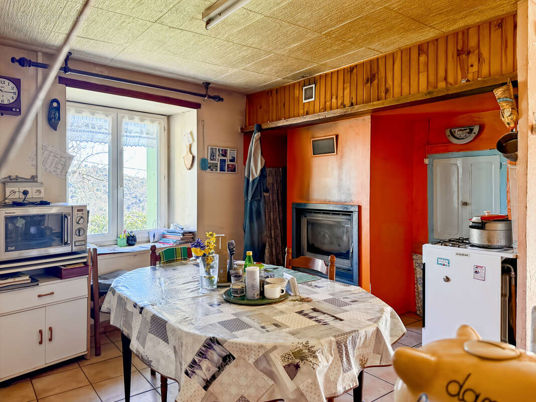 Maison à CHAZEAUX