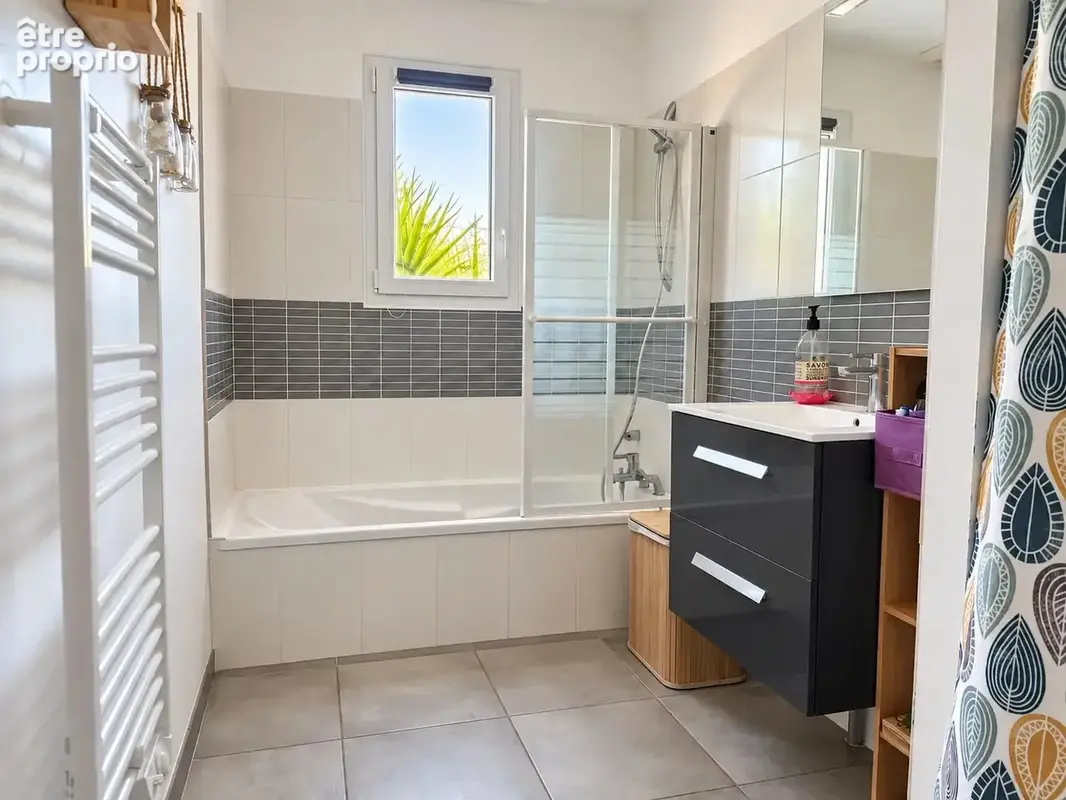Maison plain pied T4 121 m2 - garage piscine - photo 12