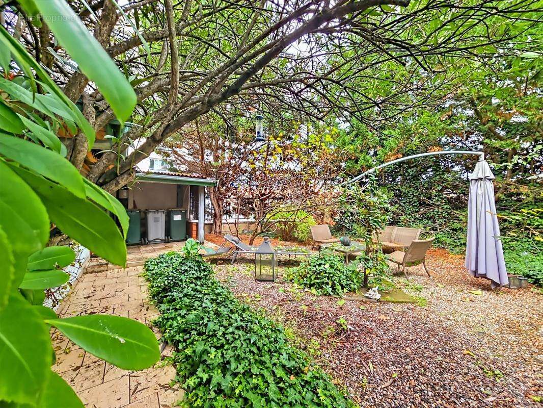 Appartement à LYON-7E