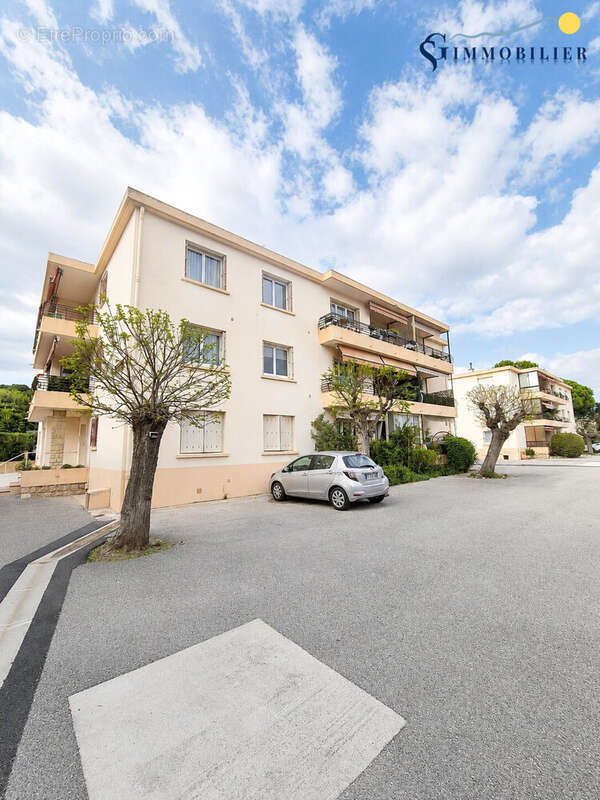 Appartement à SANARY-SUR-MER