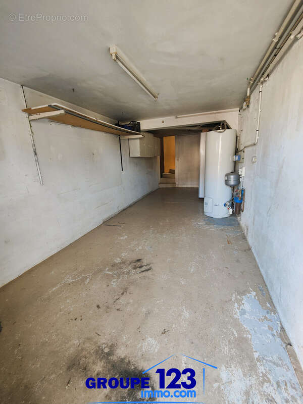 Maison avec local loué à Migennes   Vivez et investissez en un seul lieu - photo 17