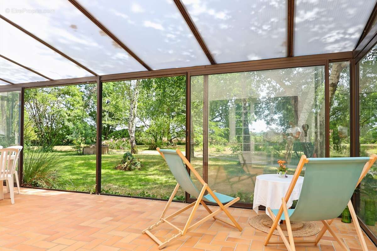 Maison à VIEILLEVIGNE