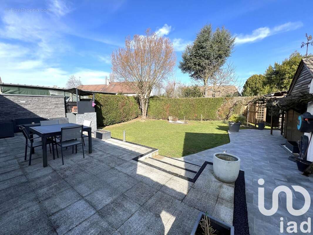 Photo 2 - Maison à ROZAY-EN-BRIE