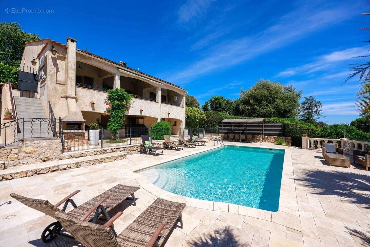 Maison à BIOT