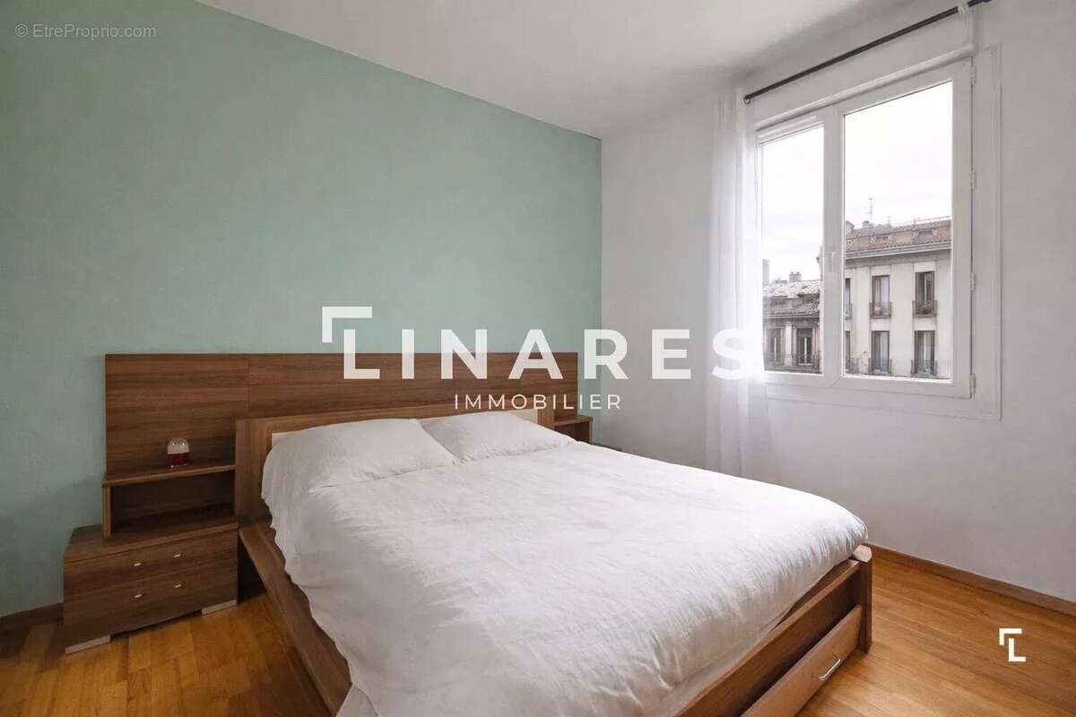Appartement à MARSEILLE-6E