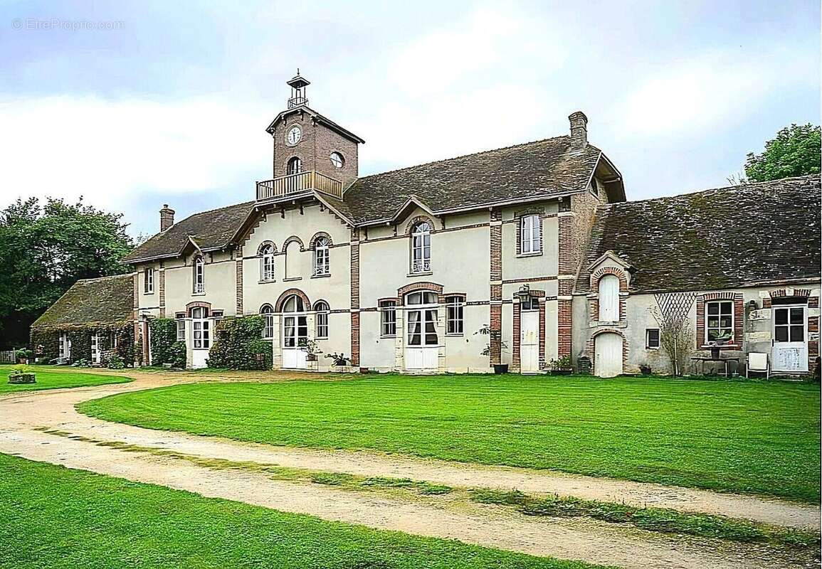 Maison à CHARTRES