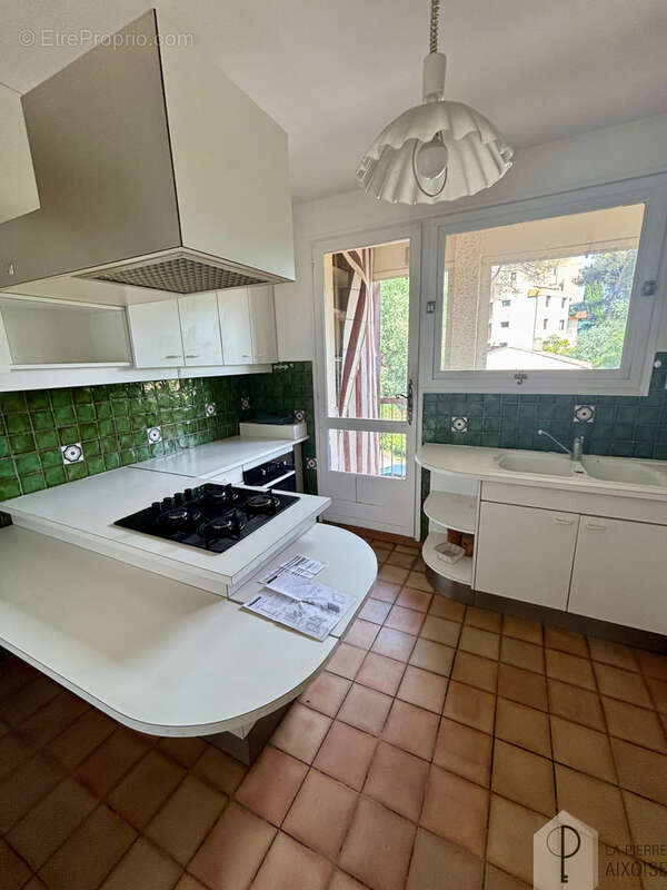 Appartement 4 pièces 110,89m2  balcon parking  Val ST André - Aix  en Provence - photo 19