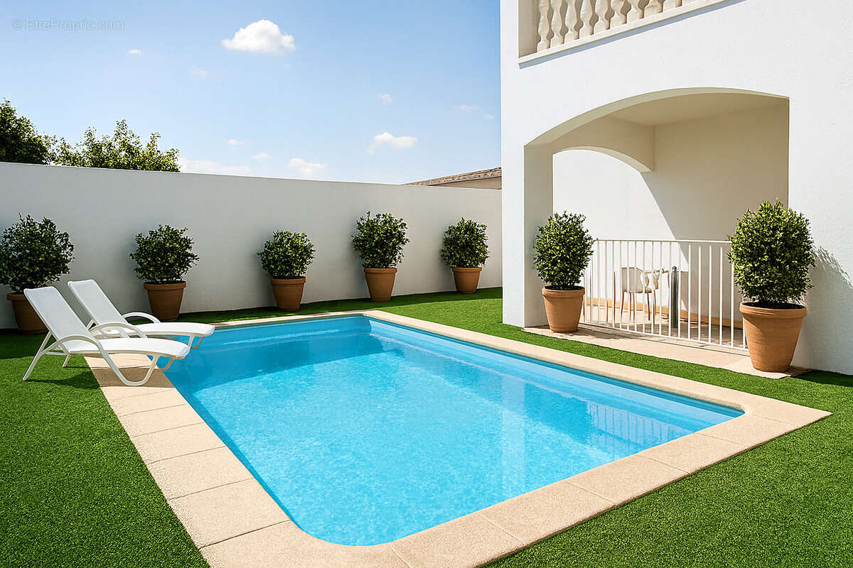 Maison à MAUGUIO
