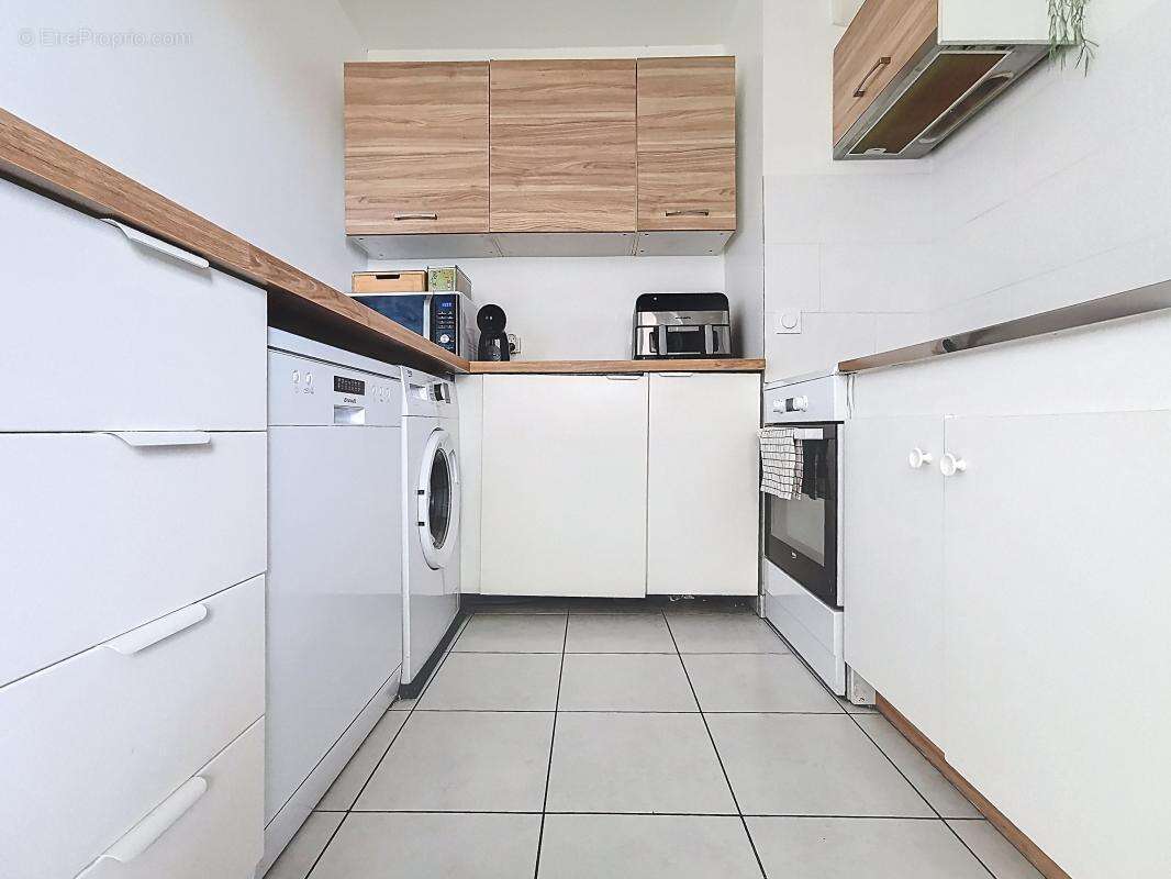 Appartement à BRON