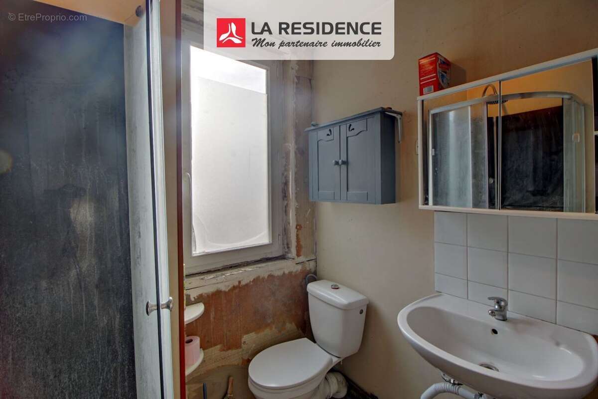 Maison à LA CHAPELLE-REANVILLE