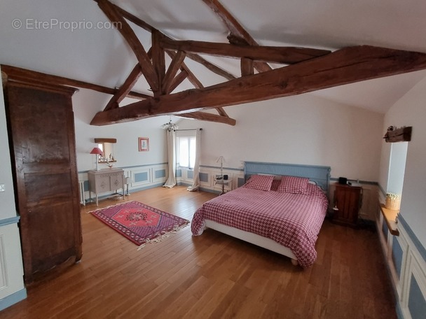 Maison à SAINT-LEGER-SOUS-CHOLET