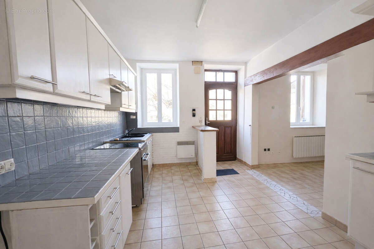 Maison à NOINTEL