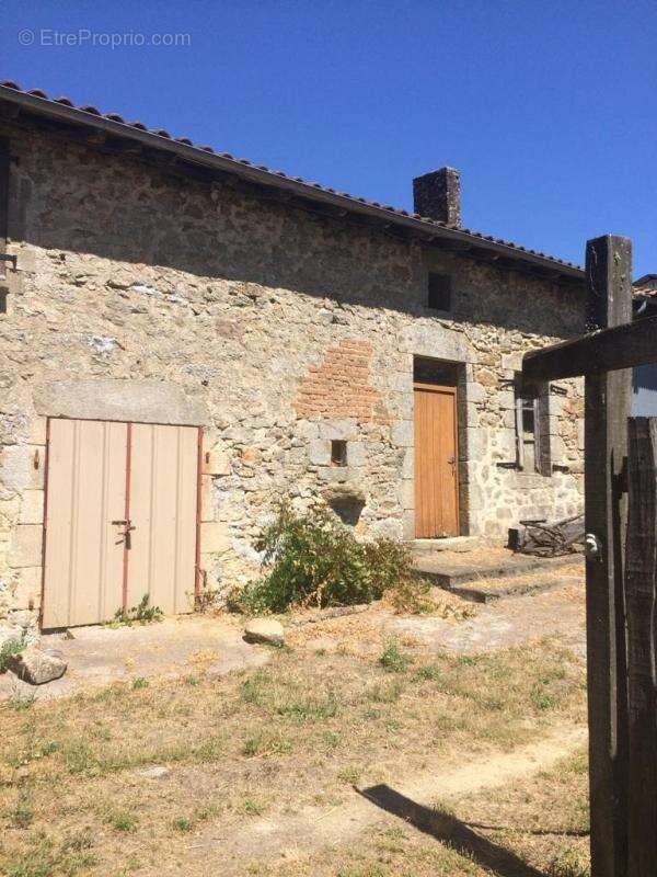 Maison à MARVAL