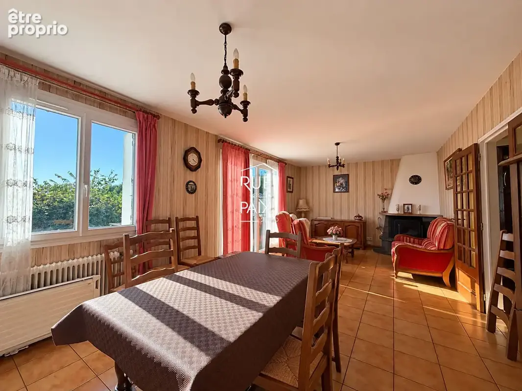 Maison Nanteuil - 4 chambres -106 m2 - photo 2