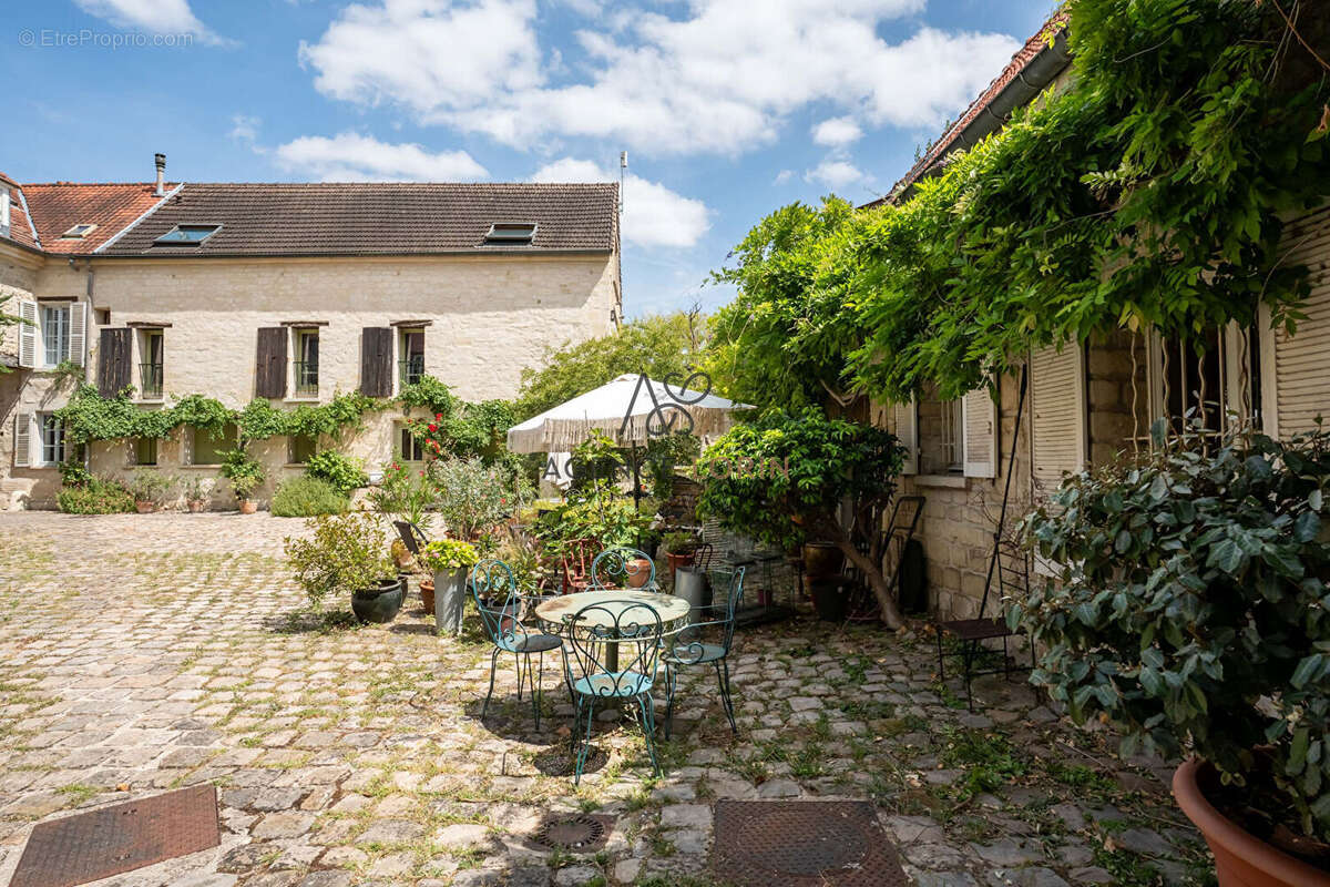 Maison Le Pecq 4 pièce(s) 94.88 m2 - photo 14