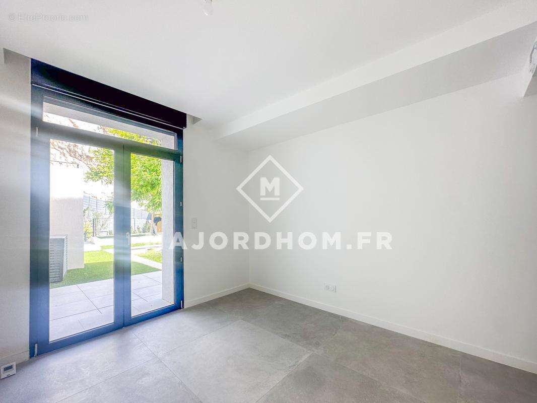 Vend appartement t3 jardin piscine neuf 13016 Marseille - photo 14