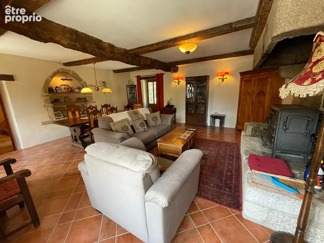 EXCLUSIVITÉ ! Proche Caulnes,  Charmante demeure avec gîte, jardin et dépendances - photo 10
