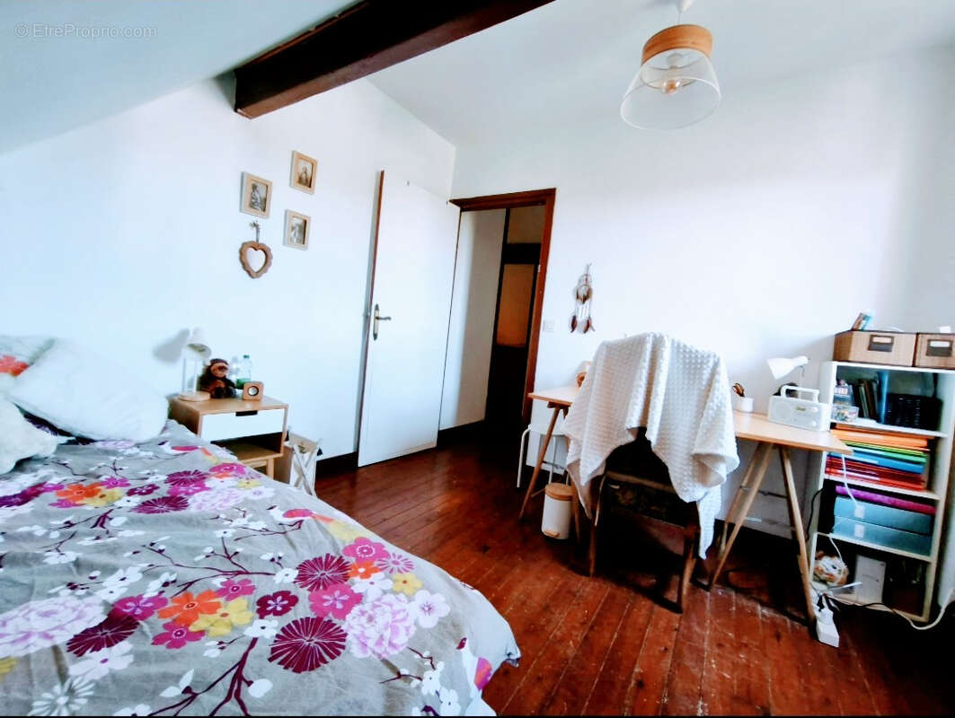 Maison Chelles 5 pièces PROCHE GARE CHELLES (12min à pieds) - photo 12