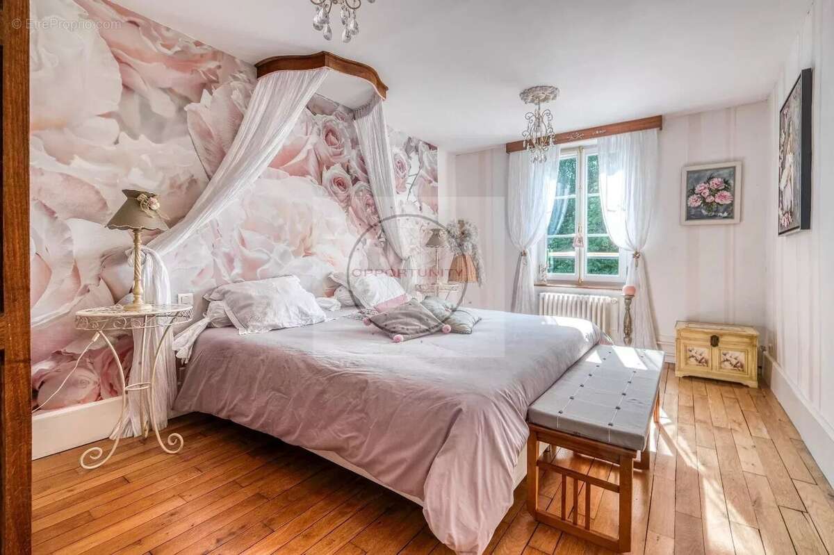 Maison à MONTGE-EN-GOELE