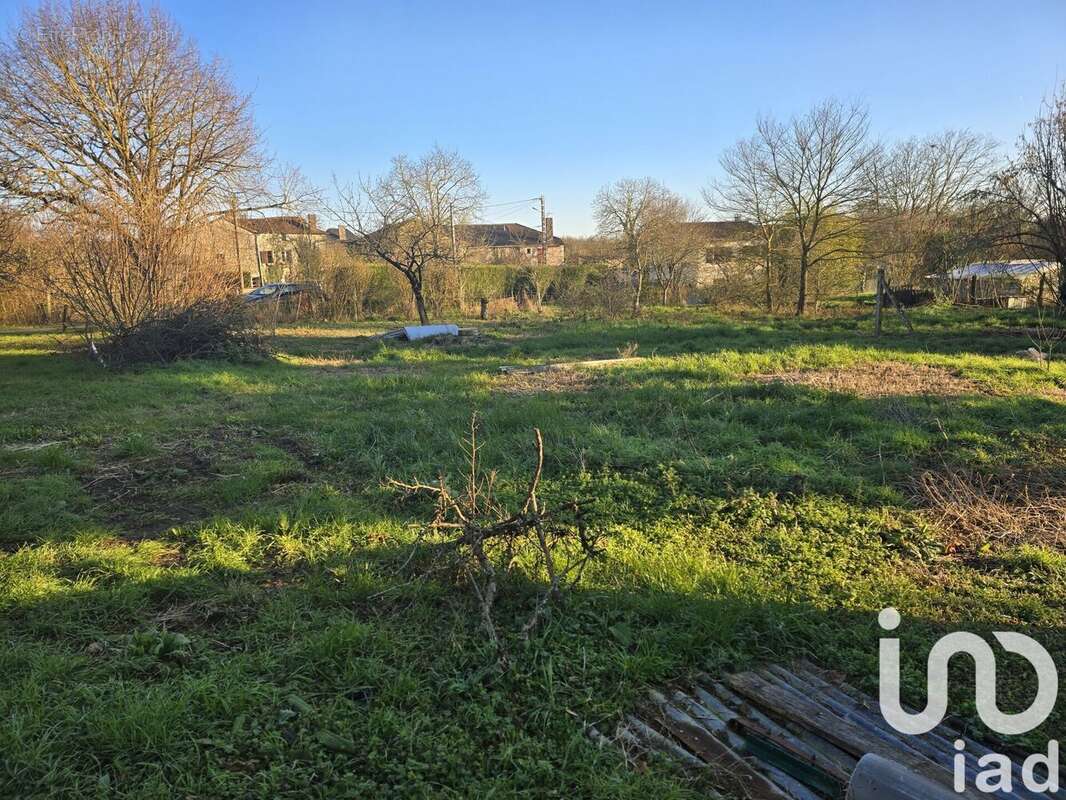 Photo 2 - Terrain à FLEIX