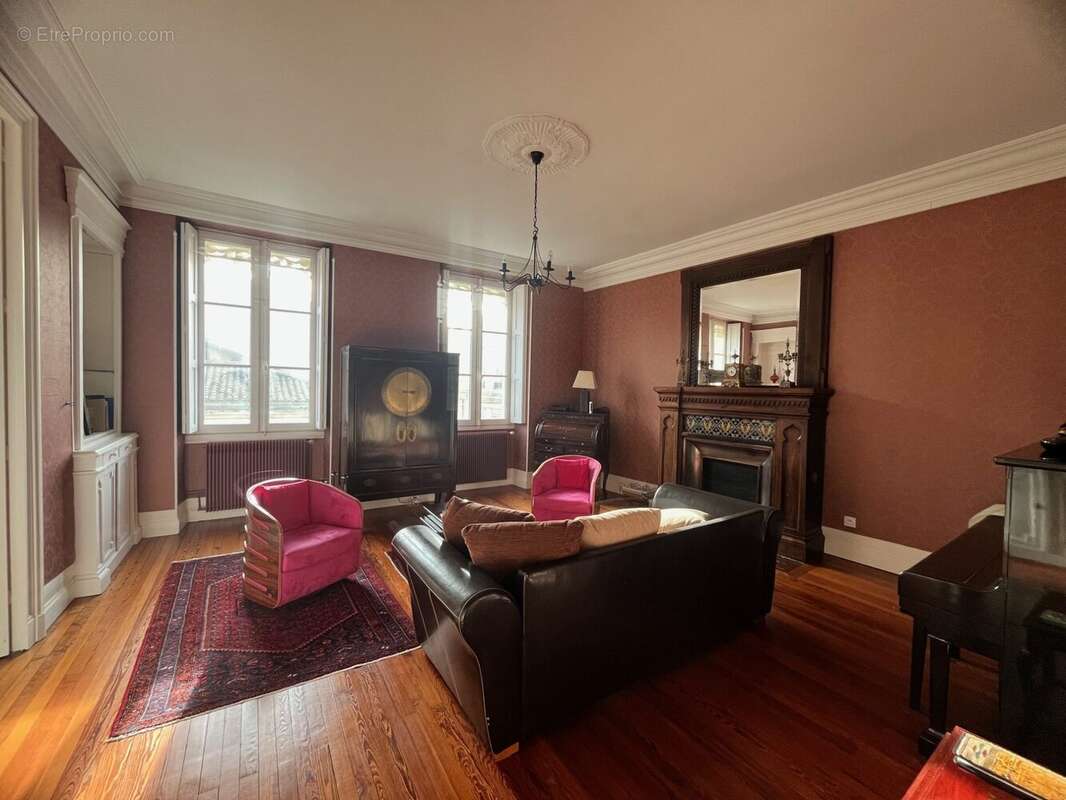 Appartement à BORDEAUX