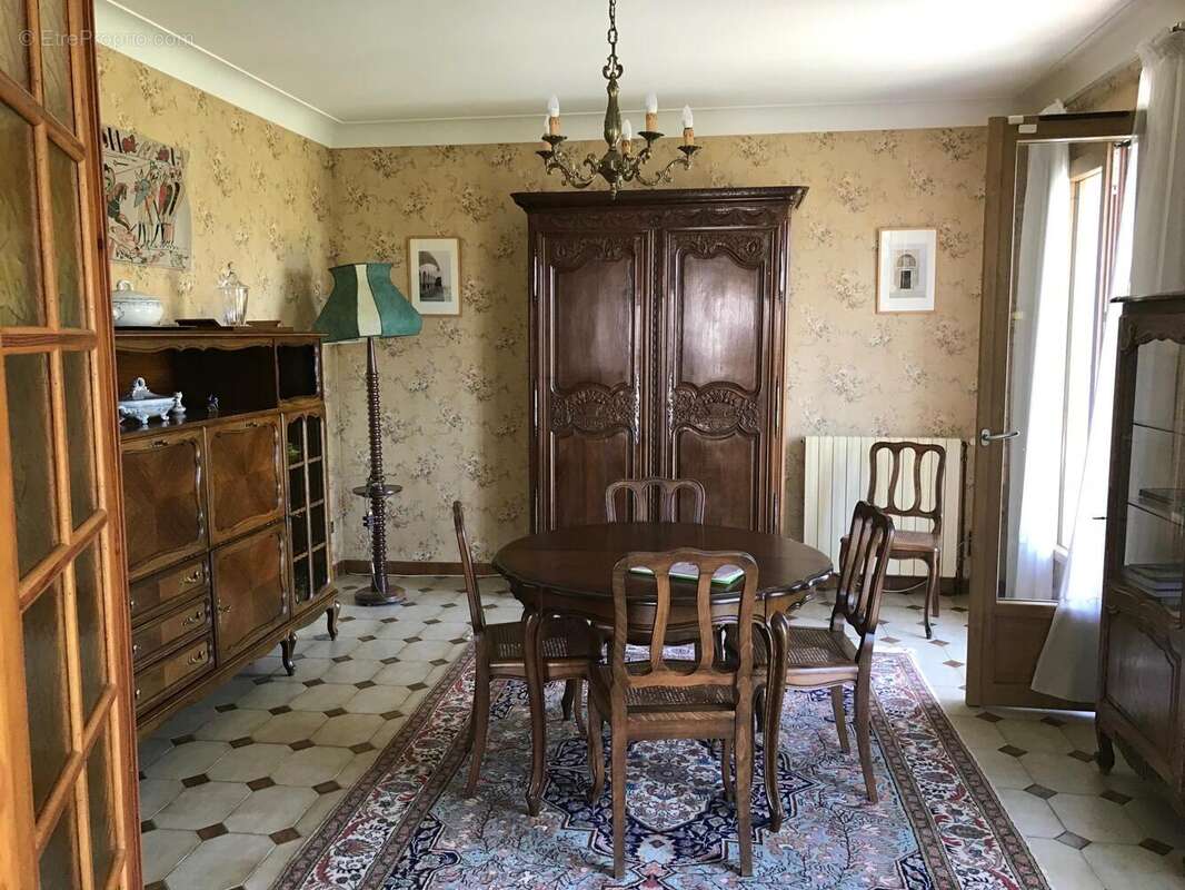 Maison 185 m² à Beaumont-De-Lomagne  - photo 4