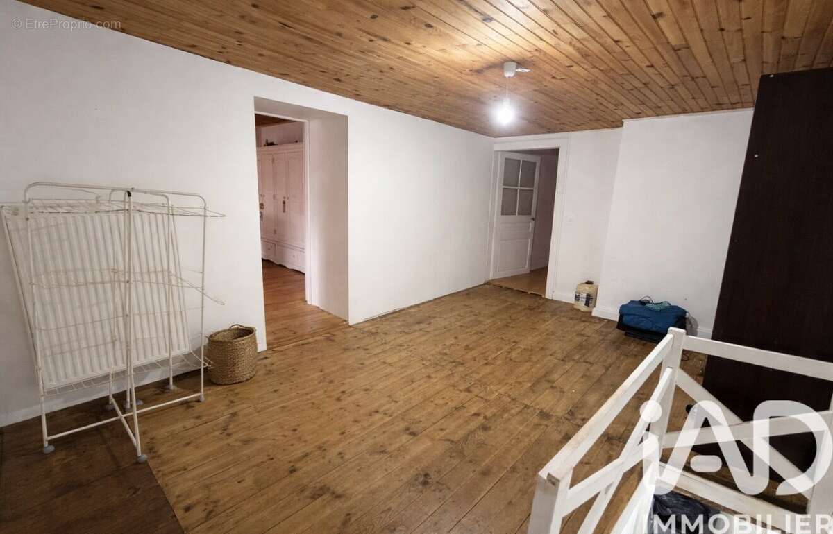Photo 3 - Maison à VILOSNES-HARAUMONT